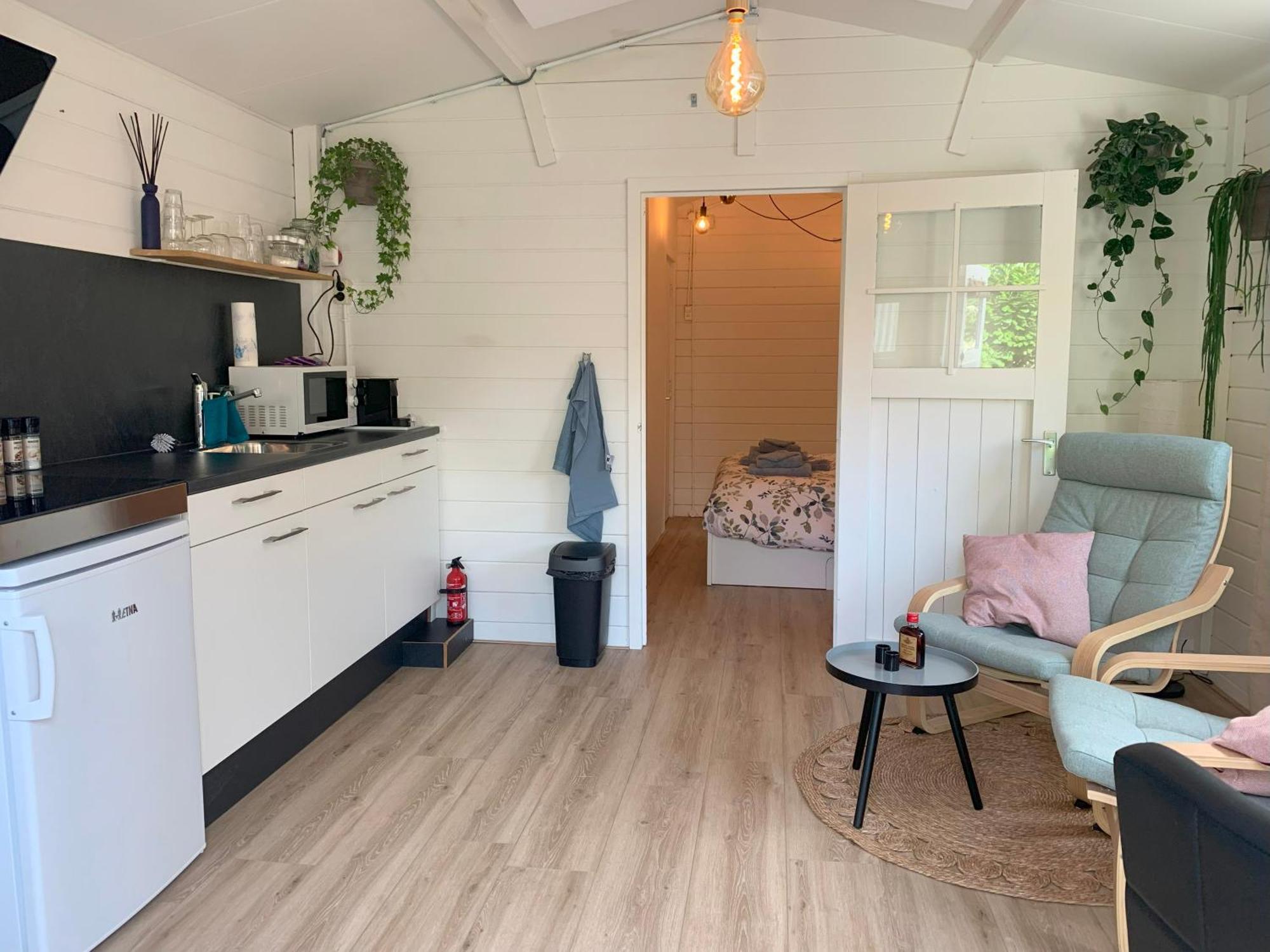 Tiny House Tussen De Grachten Снек Екстер'єр фото
